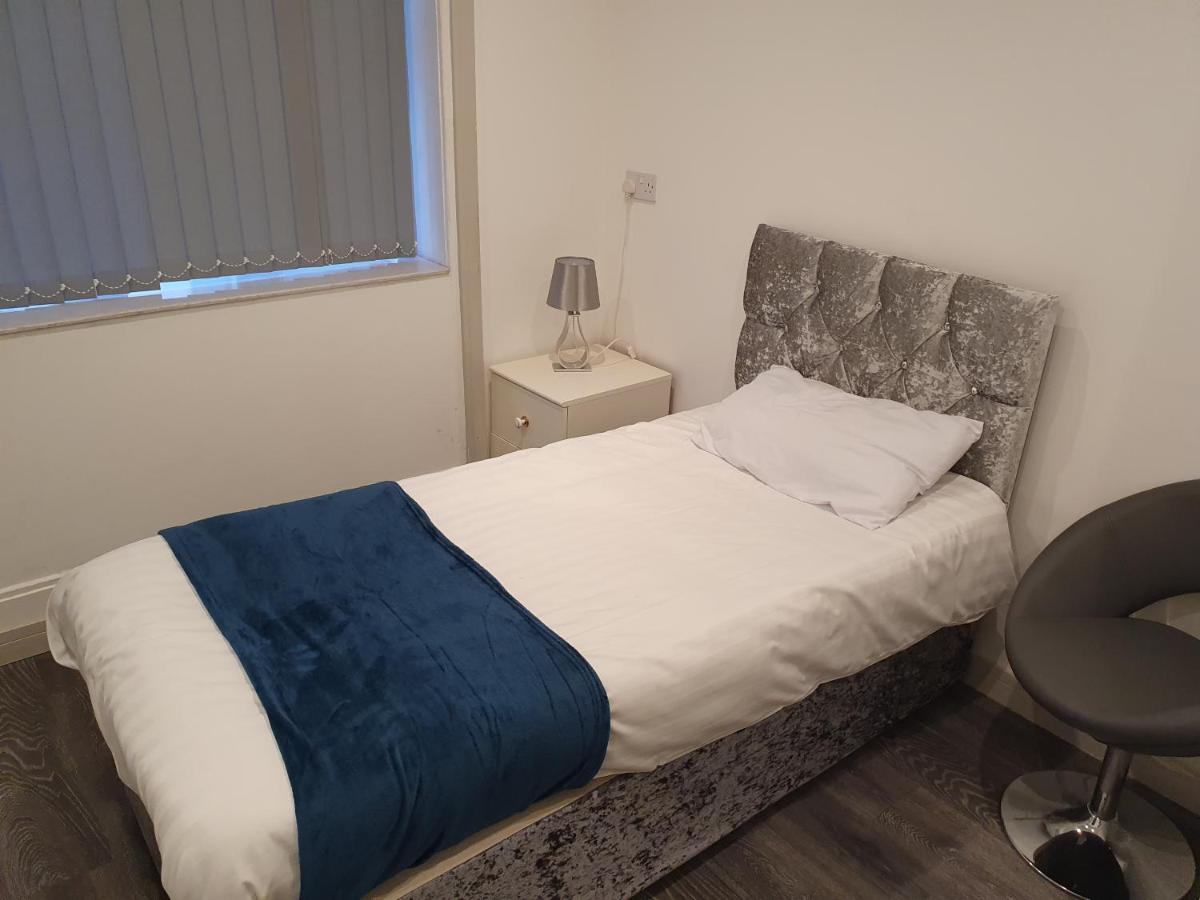 Modern City Centre Apartments Liverpool Exterior photo